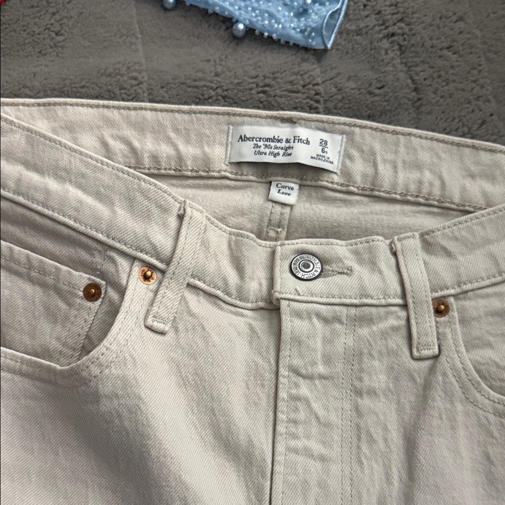 Abercrombie & Fitch Off-White Denim Pants